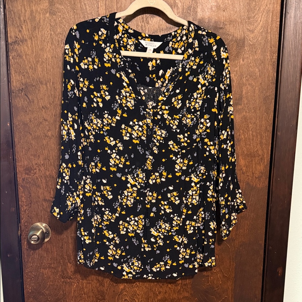Market & Spruce Black and gold Floral Blouse